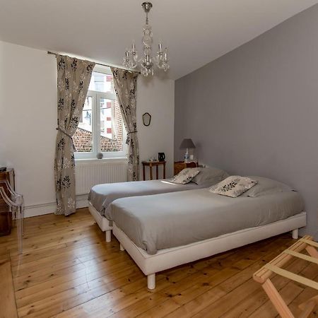 Chambre D'Hotes Les Cles Des Places Arras Luaran gambar