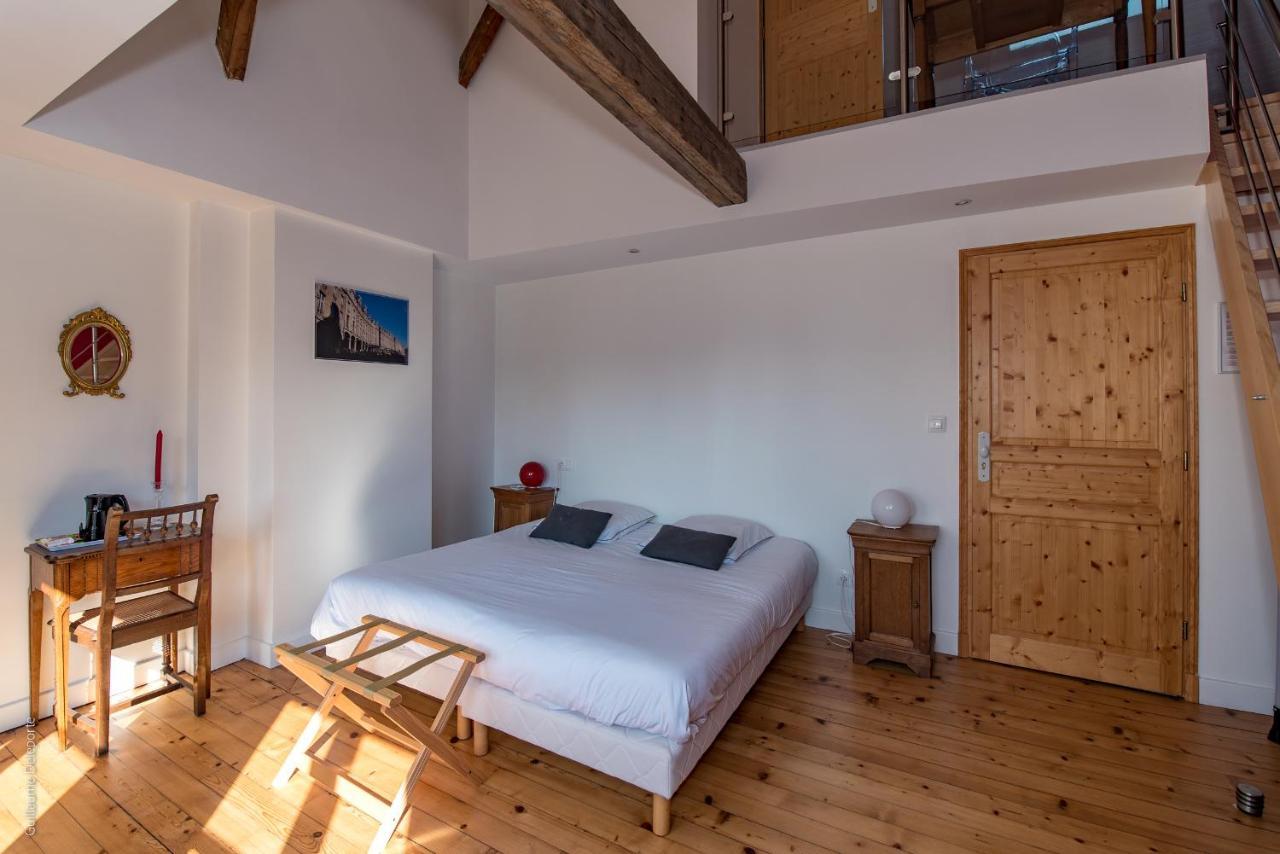 Chambre D'Hotes Les Cles Des Places Arras Luaran gambar